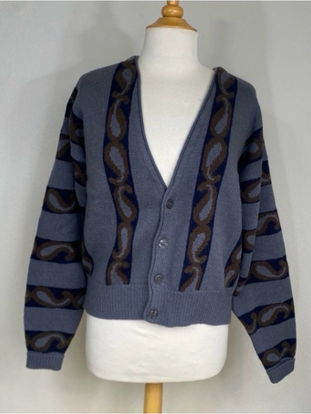 Perry Ellis Men's Gray 100% Lambs Wool Button Thick Cardigan Size Small Western